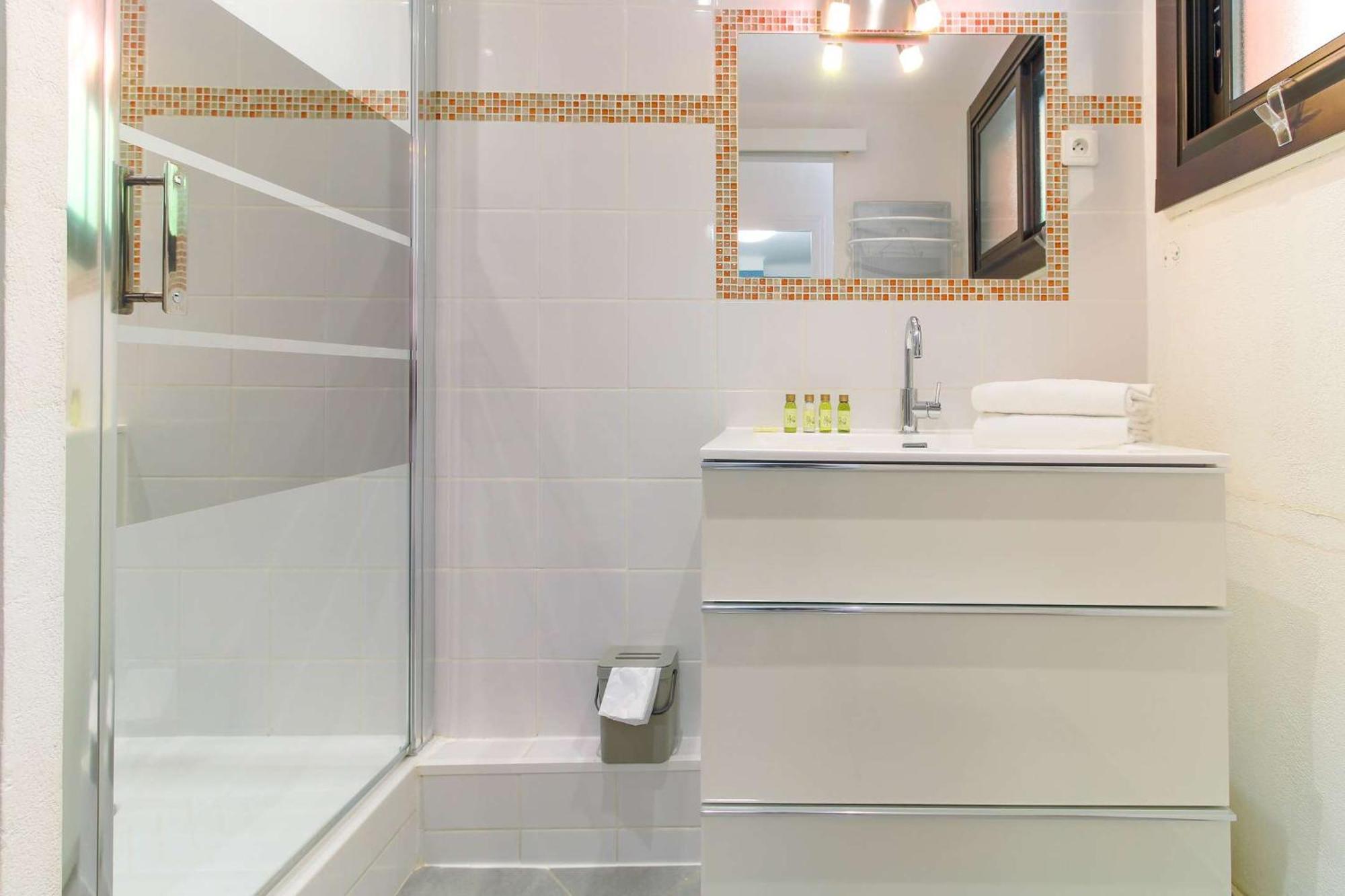 Select'Sohome - Appartement Pour 4 Personnes Avec Vue Mer A Saint-Clair ! - Zadig 르 라방두 외부 사진